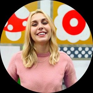 Meet your Posher, Angela